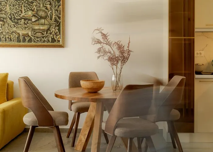 Lala & Daughters 아파트 *